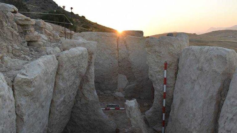 Descobrem em Málaga um dolmen de mais de 5.000 anos em estado excepcional