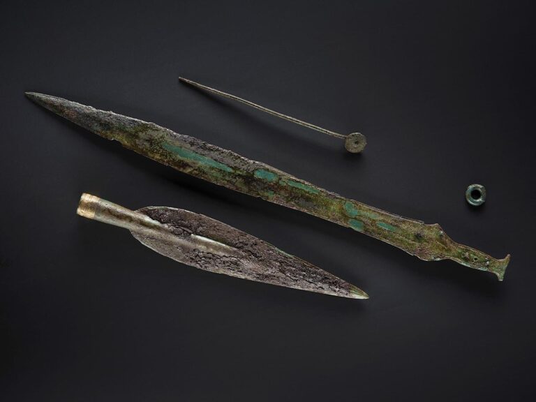 Bronze Age Carnoustie Hoard para fazer exibição pública pela primeira vez
