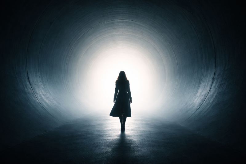 Mulher Atribui Poderes Paranormais a Experiência de Quase Morte