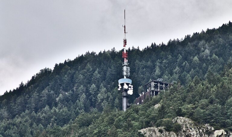 Enigmático Sinal de Rádio Iraniano Levanta Suspeitas de Ativação de Agentes Secretos