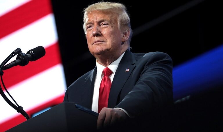 Viagem no Tempo: Desenhos Centenários com Referências a ‘Trump’ Acendem Teorias da Conspiração