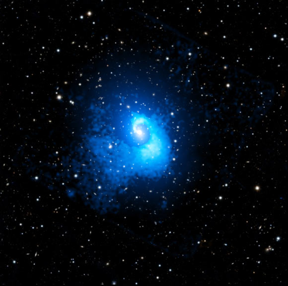 Chandra revela passado violento do aglomerado Abell 2029