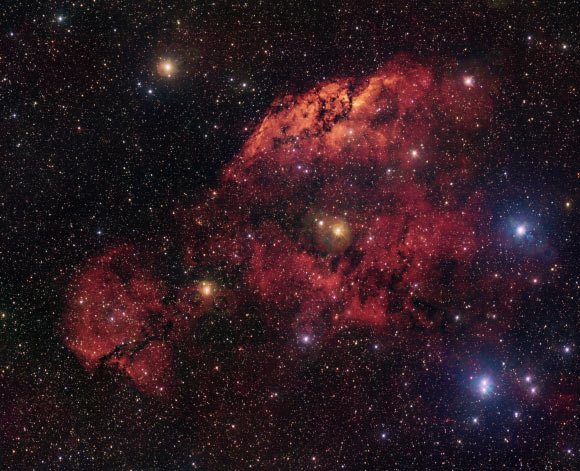 Telescópio VLT captura imagem de nebulosas Gum 10 e 11