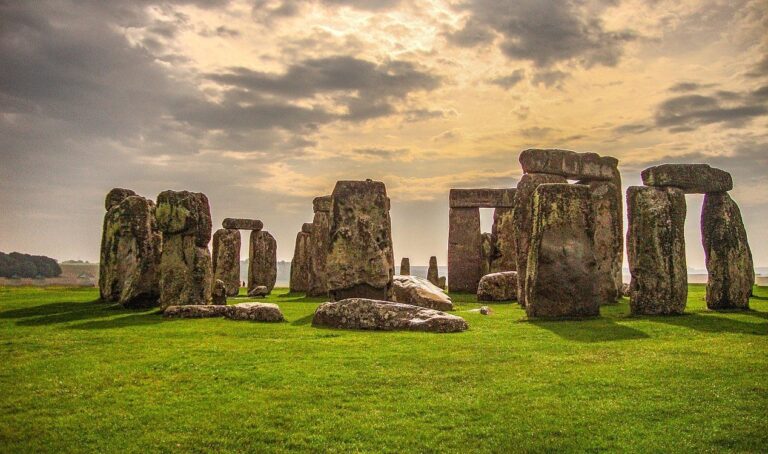 Estrutura anterior a Stonehenge é descoberta na Inglaterra