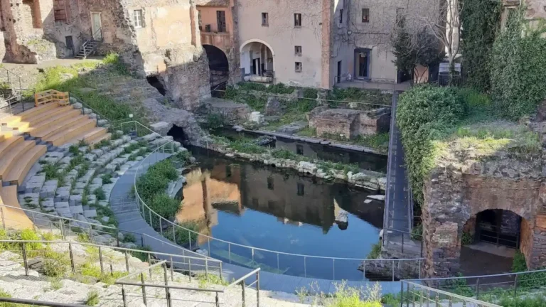 Descoberta de canais subterrâneos no Teatro Antigo de Catania