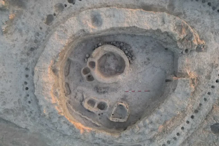 Descoberta de cozinha cerimonial em Tava Tepe, Azerbaijão