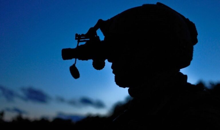 Exército dos EUA testa arma de calor na fronteira sul